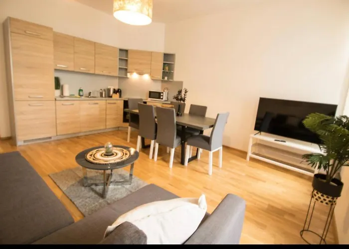 Gemuetliches Stadtnest L Lf16 *